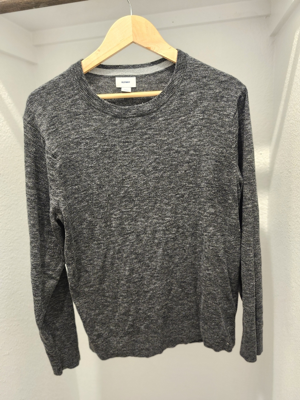Old Navy Men's Heather Charcoal Crewneck Sweater